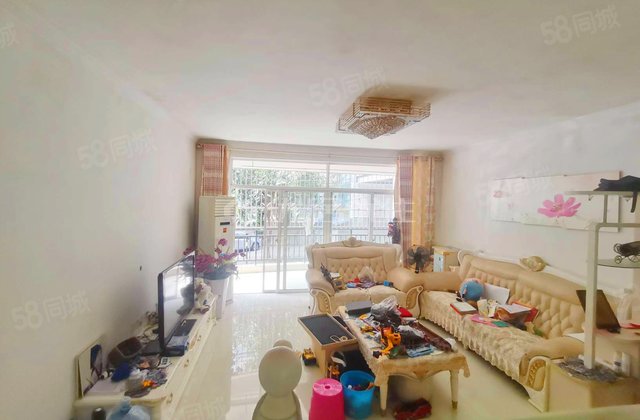 东景花园4室2厅166.03㎡162万二手房图片