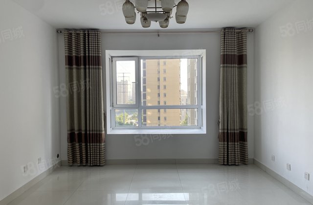 楼层好 刚需小三居 小区新 商品住宅 高绿化 带电梯