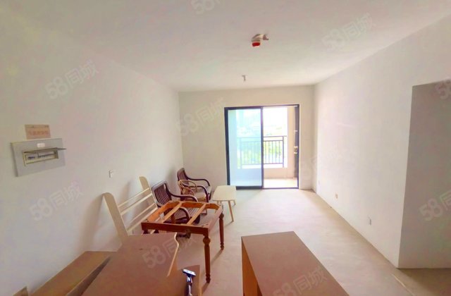 莲花首岸3室2厅94.9㎡240万二手房图片