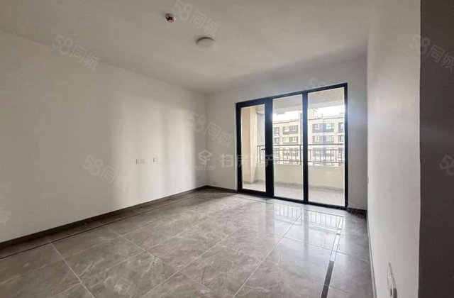 新房未住 湖语上院，  楼层边户 双阳台 送车位 地下室