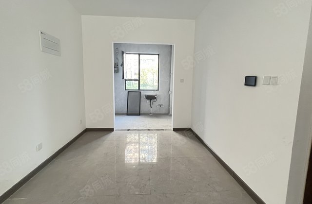 高新区！文轩！金裕新城！孝心一楼！走一手！无过户费用！带车储