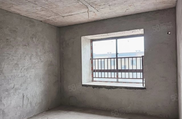 东宏豪庭3室2厅125.46㎡68万二手房图片