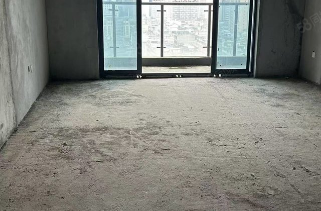 陇城一号4室2厅158㎡139万二手房图片