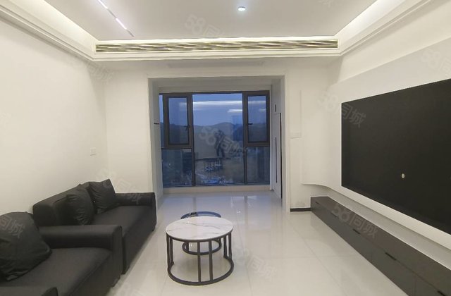 国宾一号望汐园3室2厅130㎡74.8万二手房图片