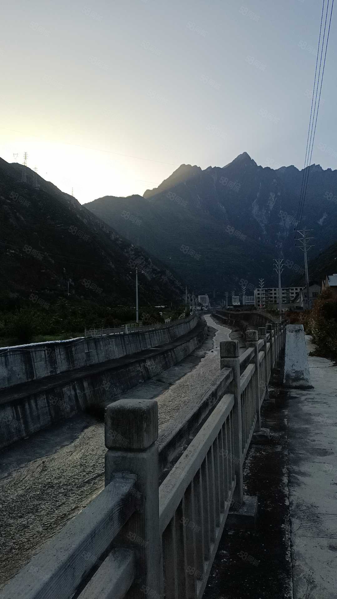 家佳缘小区2室2厅1卫66.36㎡南北19.88万