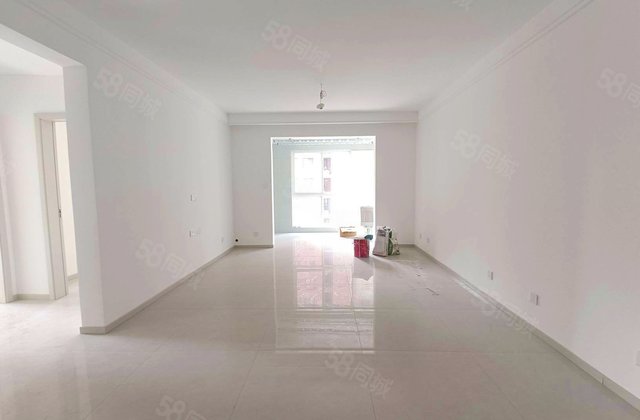 汉城湖畔3室2厅107.22㎡110万二手房图片