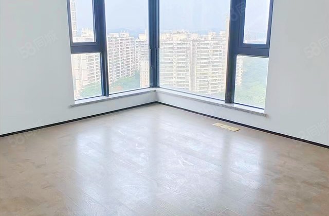 越秀天悦江湾4室1厅109㎡679万二手房图片