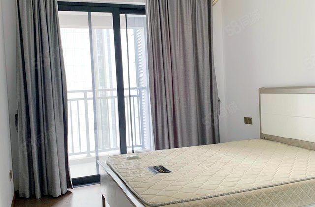 中信山语湖山湖华庭4室2厅124.39㎡145万二手房图片