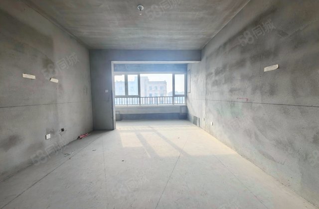 润锦中央美地3室2厅117.73㎡132万二手房图片