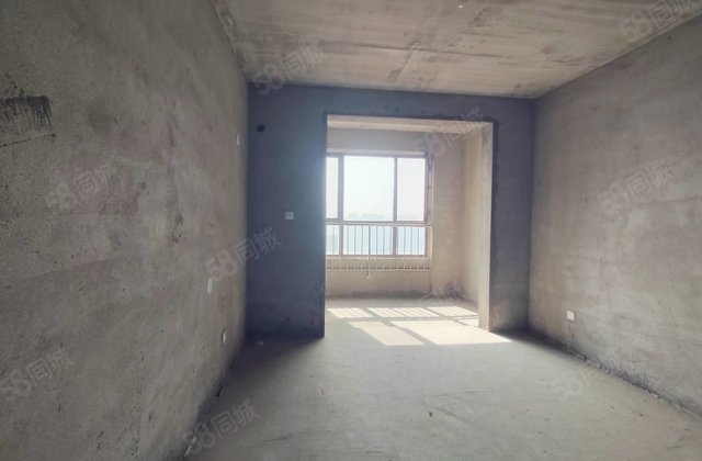 华富世家(三期,五期)4室2厅158.42㎡69万二手房图片