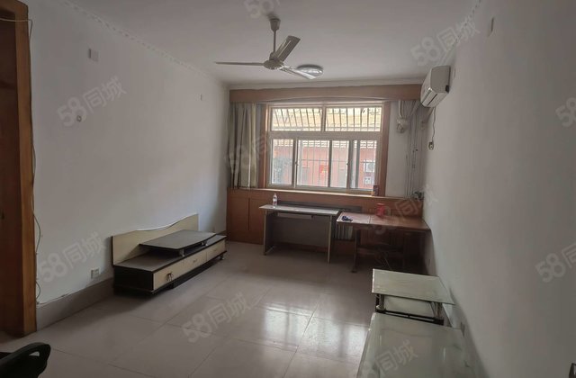 东昌中 学市医院 防疫站家属院孝心楼层温馨三室经典全明户型