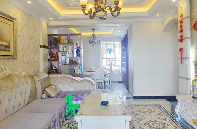 佳乐国际城二期5室2厅130.05㎡129.8万二手房图片