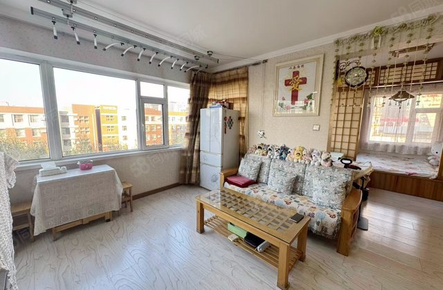 世纪新居(经开)1室1厅54㎡34万二手房图片