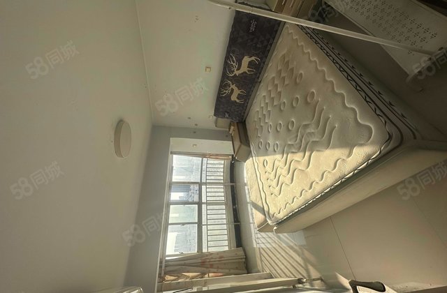 龙腾华景2室1厅102㎡58万二手房图片