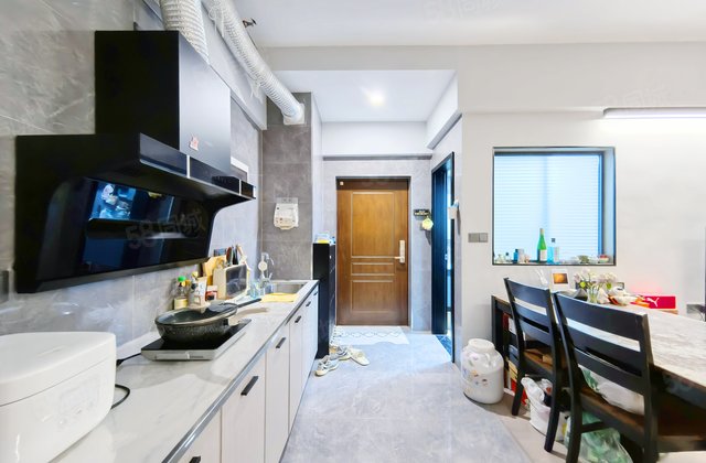 梅溪湖金茂湾MINI公寓1室1厅77.2㎡66万二手房图片