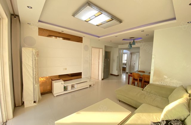 火车站西湖馨苑精装三室 总高11层一梯两户 免大税 一诺望湖