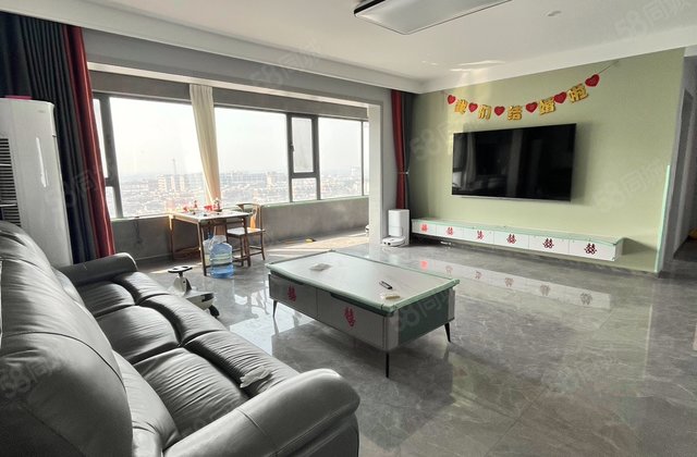 鲁商知春湖乐心园(公寓住宅)4室2厅167㎡80万二手房图片