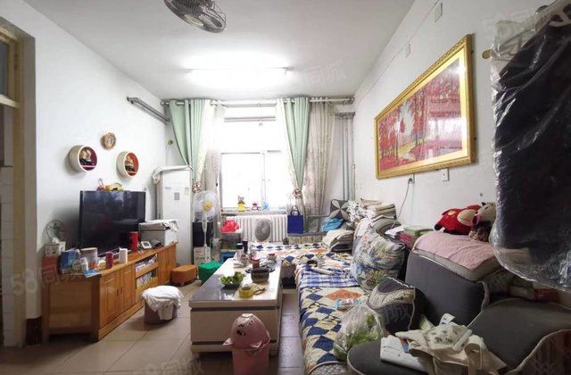 文轩本部 老一中南邻 一建公司家属院 一楼带院带配房