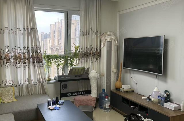 公园东临 精装三室边户 豆营电梯好楼层 免大税 停车方便