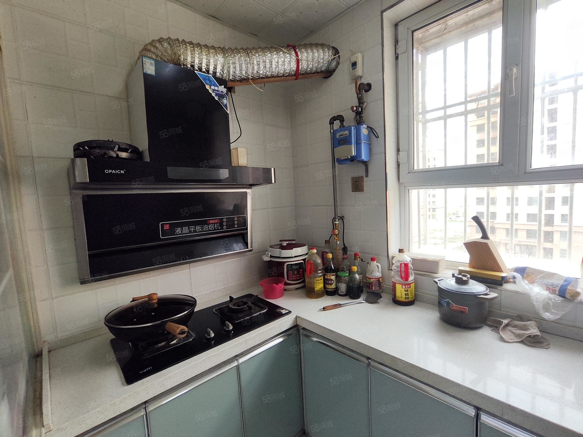 福泉人家3室2厅1卫101.12㎡东33.8万