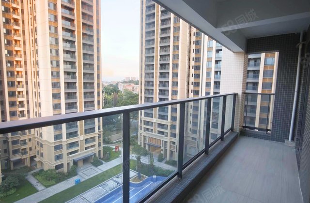 广地花园3室2厅89㎡155万二手房图片