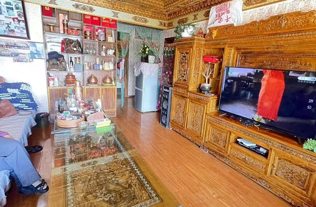 贡吉林小区2室1厅98.34㎡55万二手房图片