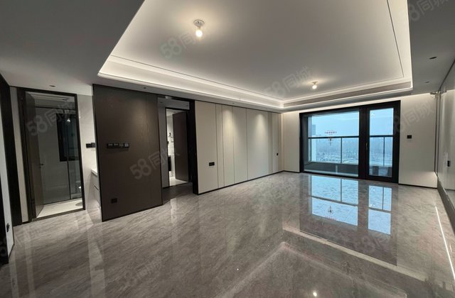 建发观云4室2厅133㎡650万二手房图片