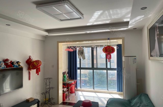 湖畔名郡3室2厅106.1㎡108万二手房图片