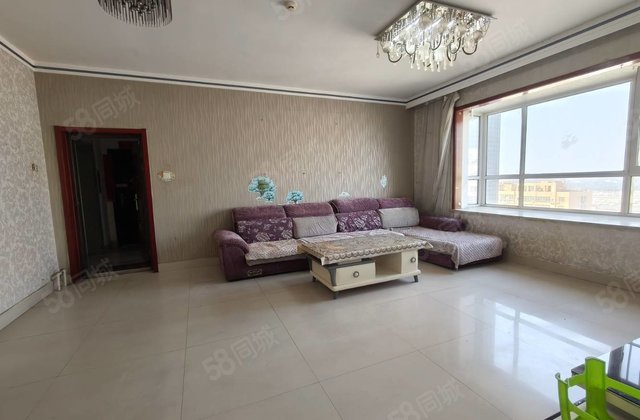 阳光，实验！月亮湾A区123平2卫带车位92万颐馨园金柱绿城