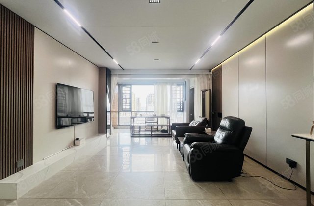 保利中环广场4室2厅167.46㎡140万二手房图片