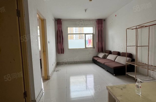 县医院，南湖新城，松桂  ，二居室。