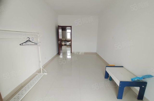 捡  了 聊大北邻 海德公园 电梯洋房 三室双卫送车位