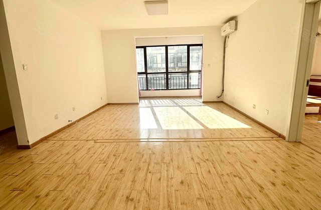 尚峰尚水4室2厅168.47㎡880万二手房图片