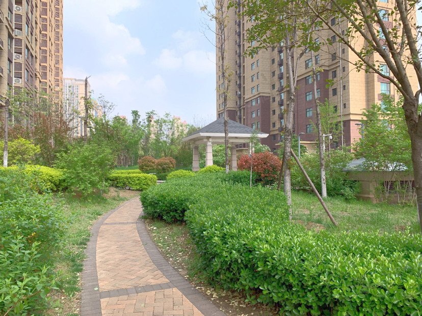 【10图】中房翡翠郡,精装3室,160万带车储,凯瑞九中,中房翡翠郡-淄博