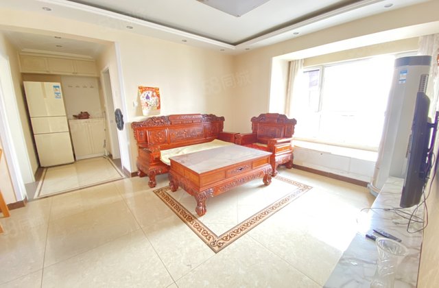 水岸花语 南北通透三室带车位储藏室 精装修 拎包入住随时看房