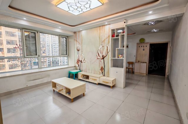 金柱大学城三室两厅带车位储藏室免大税随时看房方便