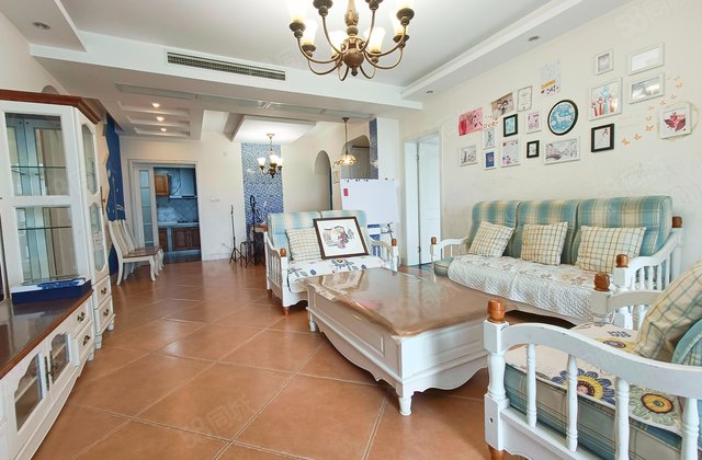 时代晶科名苑4室2厅153.58㎡460万二手房图片