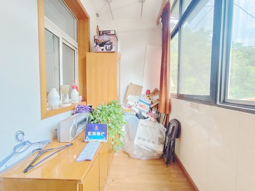 虹美新村2室2厅1卫72.5㎡南北29.8万