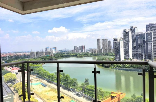 涟岸3室2厅146.29㎡108万二手房图片