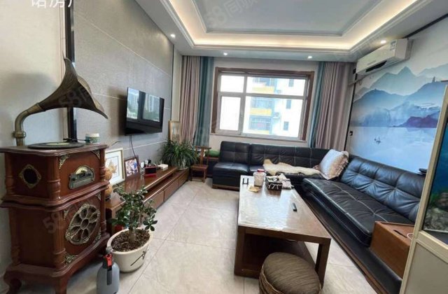 南北通透 小三居 交通便利 带电梯 正规商品房 商业配套齐全