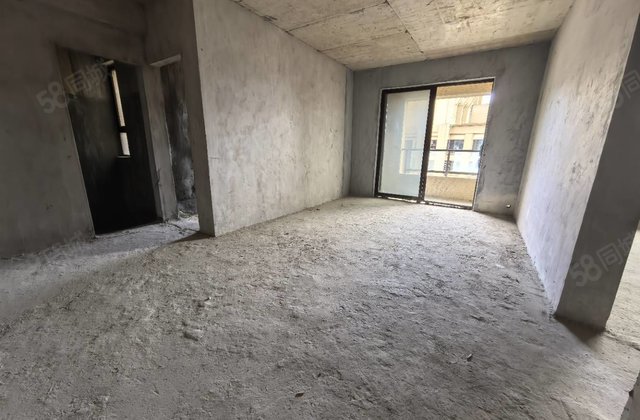 南岳清水湾2室2厅76㎡27.8万二手房图片