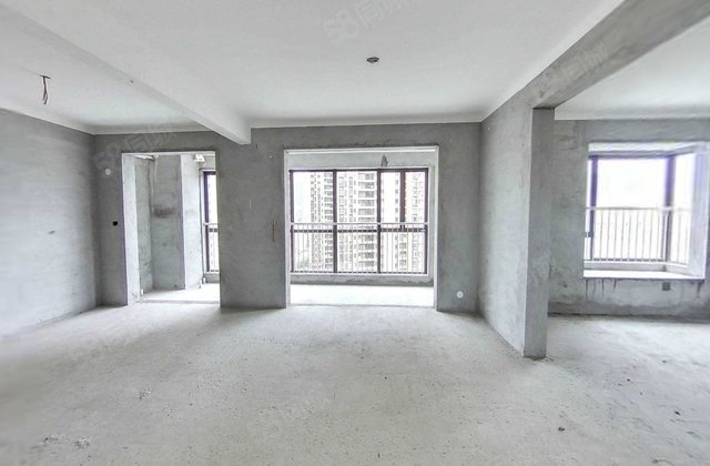 锦绣世家4室2厅141.75㎡190万二手房图片