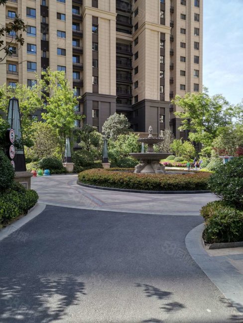 地铁口运河旁,满两年税费少,小学八中,绿都澜湾桂园-郑州58同城