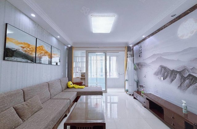 民生凤凰城2号院，电梯洋房，精装双卫，送车位储藏室。