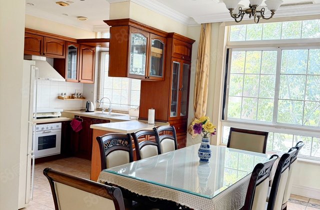 太湖之星4室3厅279.18㎡539万二手房图片