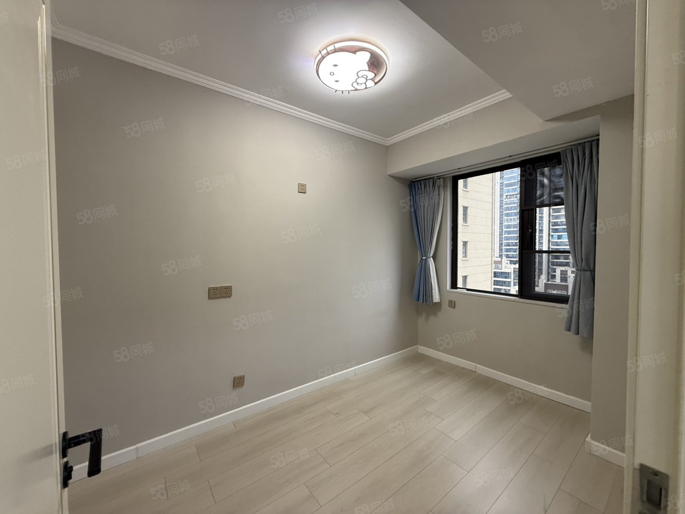 建投御景湾3室2厅2卫157㎡南北145万