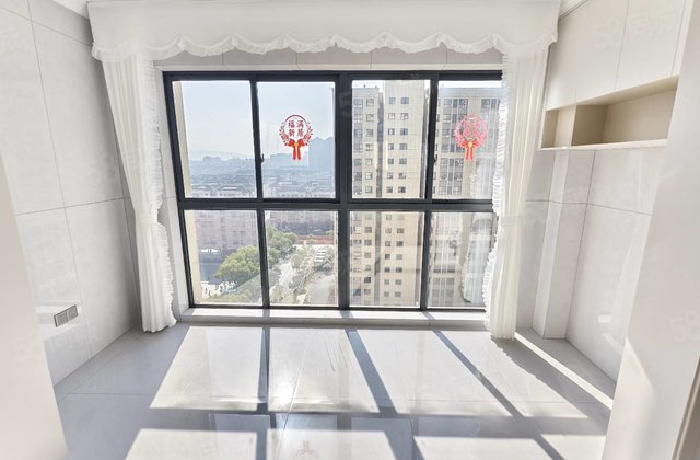 杨家庄小区3室2厅130.84㎡67.8万二手房图片