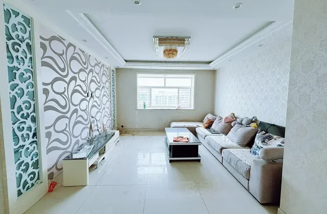 阳光实验颐馨苑房东诚心出售电梯房顶楼带车位储藏室免大税精装修