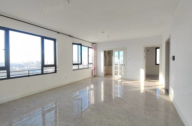 百合新城三期 东昌东 4室2厅2卫 观景楼层 边户 随时看房