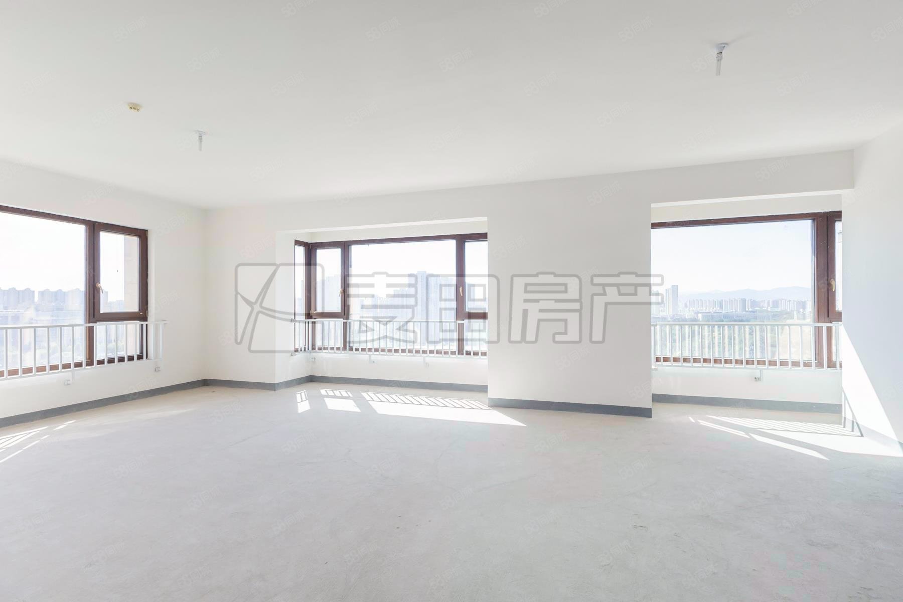 泰禾西府大院6室3廳3衛(wèi)197㎡西南2800萬